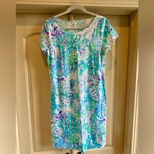 Lilly Pulitzer shirt dress. Size Medium.